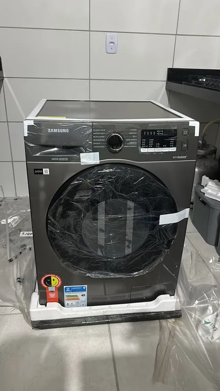 Samsung EcoBubble Digital Inverter front-loading washing machine, 1