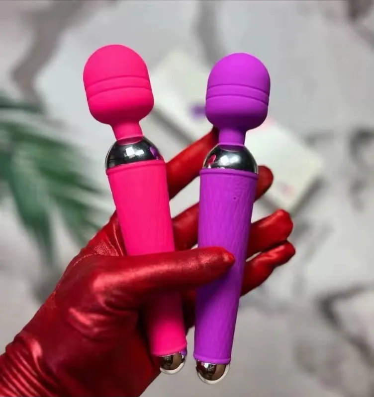 Handheld Wand Massager in Pink and Purple 1