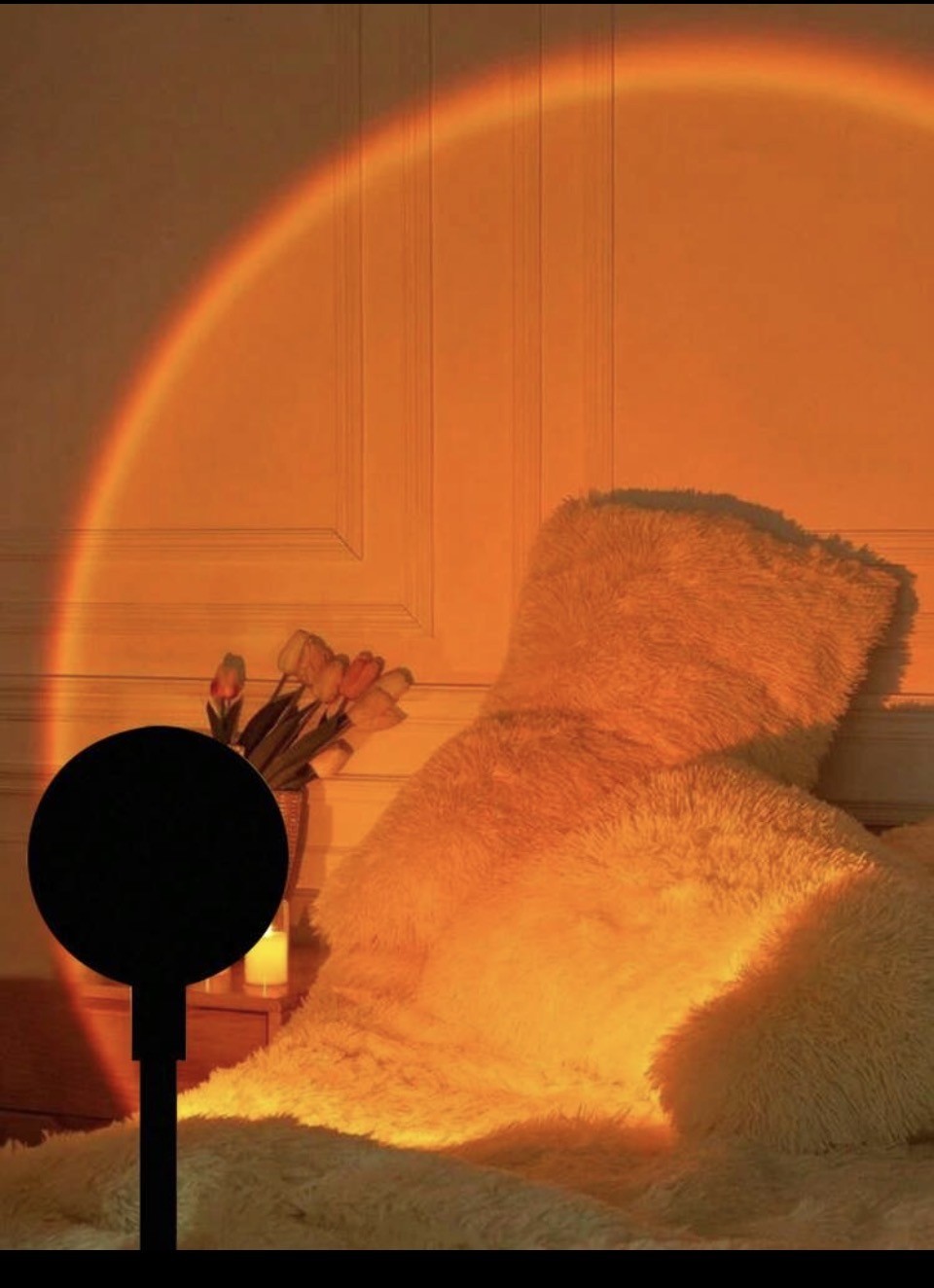 Sunset Glow Projection Lamp with Round Head and Black Stand 1