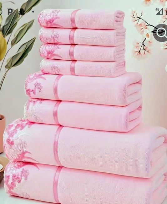 White Towel Set with Gold Crown Embroidery Design (GHS) 3