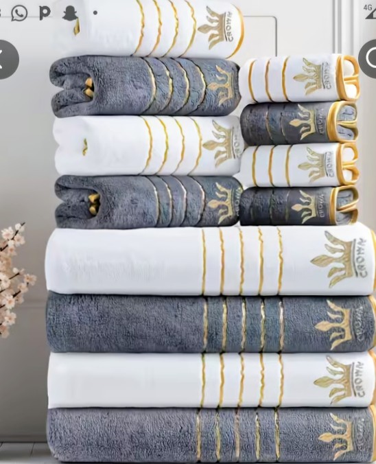 Black and White Towel Set with Gold Crown Embroidery 2